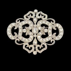 VINTAGE CAMROSE + KROSS JACQUELINE B KENNEDY CRYSTAL FILIGREE BROOCH